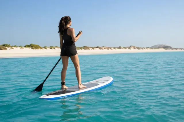 Saadiyat Paddleboarding