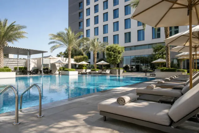 Centro Yas Island
